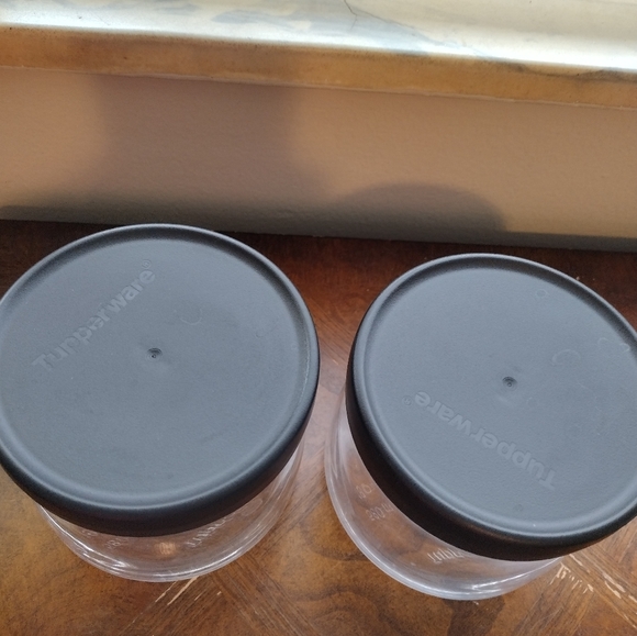 Tupperware Storage Containers Small Set - Picture 2 of 4